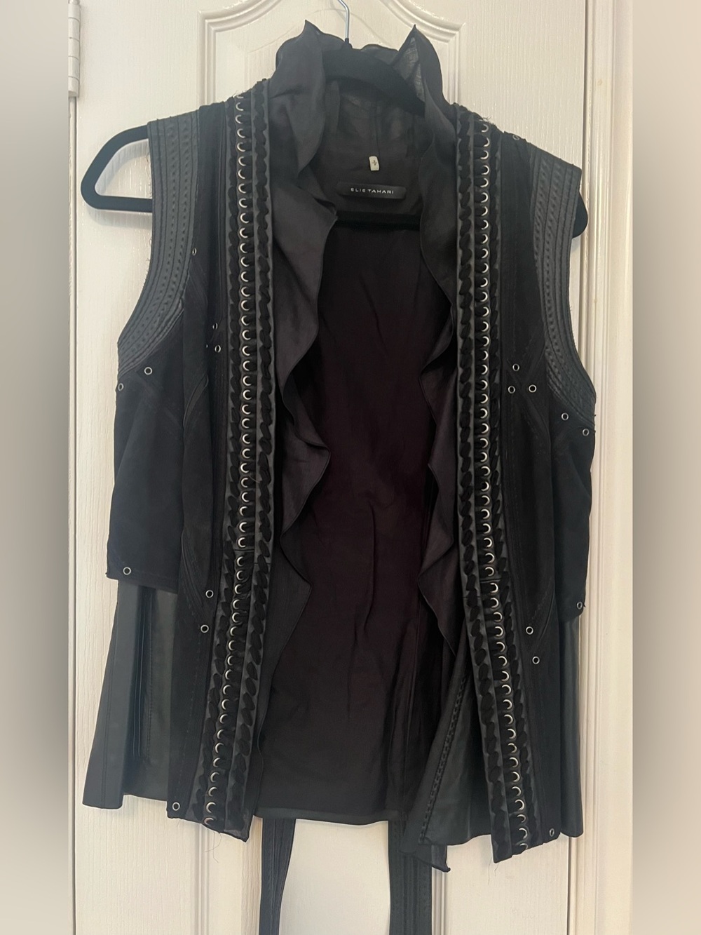 Elie Tahari Sleeveless Mixed Suede, Leather, Fabric Trim & Wrap Tie Vest❤️